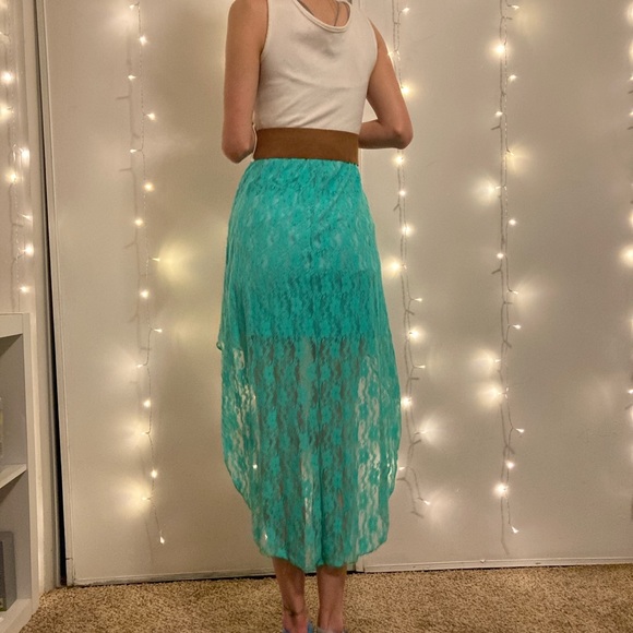 White and teal dress - Picture 2 of 2